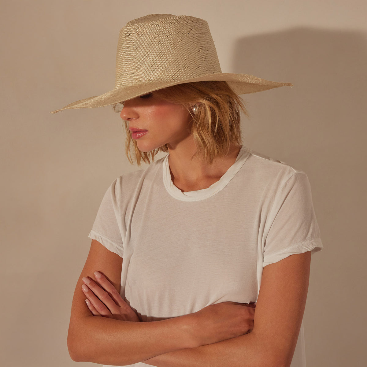 Pacific Hat in Ivory/Natural | James Perse Los Angeles