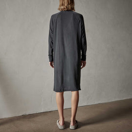 Relaxed Raglan Dress in Magma Pigment | James Perse Los Angeles