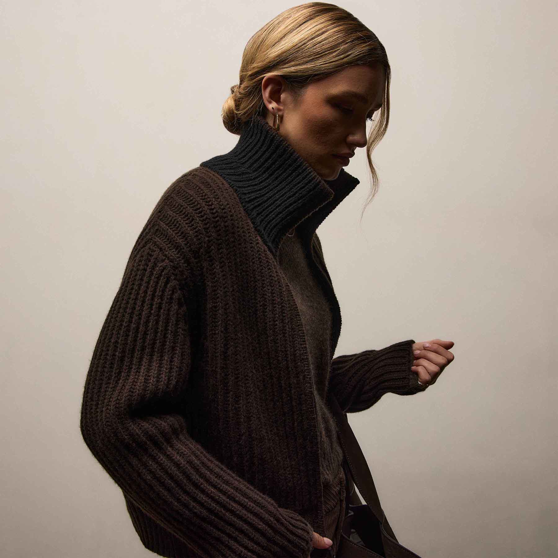 Recycled Cashmere Zip Funnel Neck