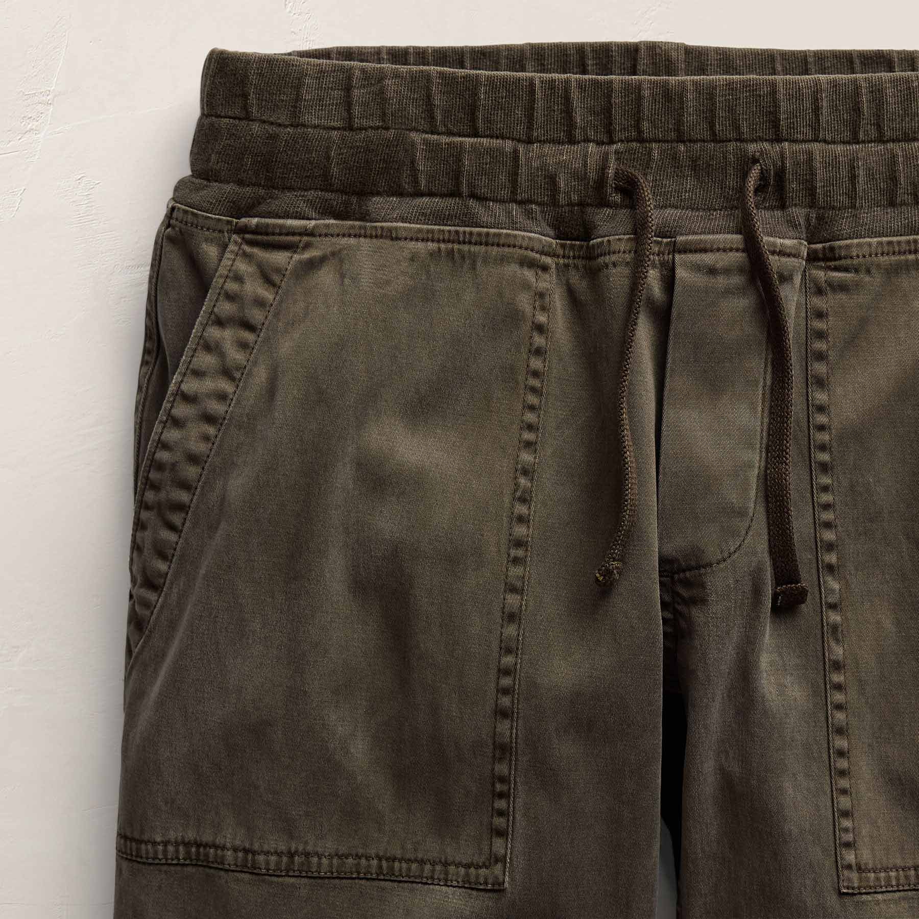 Mixed Media Straight Pant In Army Green Pigment | James Perse Los Angeles