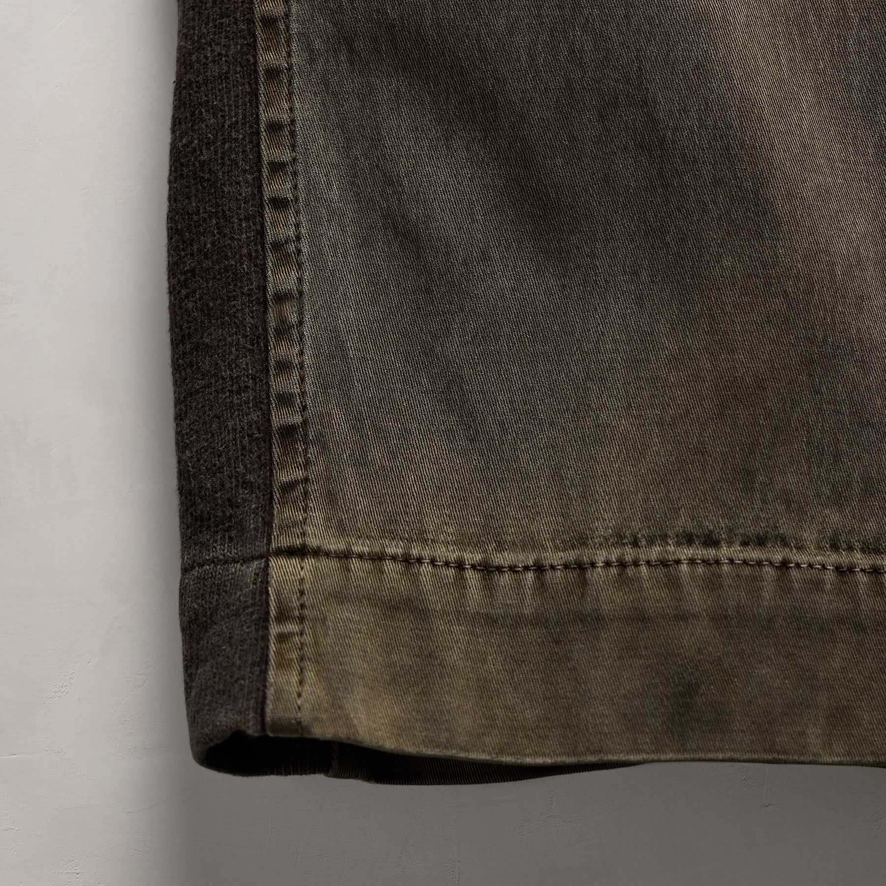 Mixed Media Straight Pant In Army Green Pigment | James Perse Los Angeles