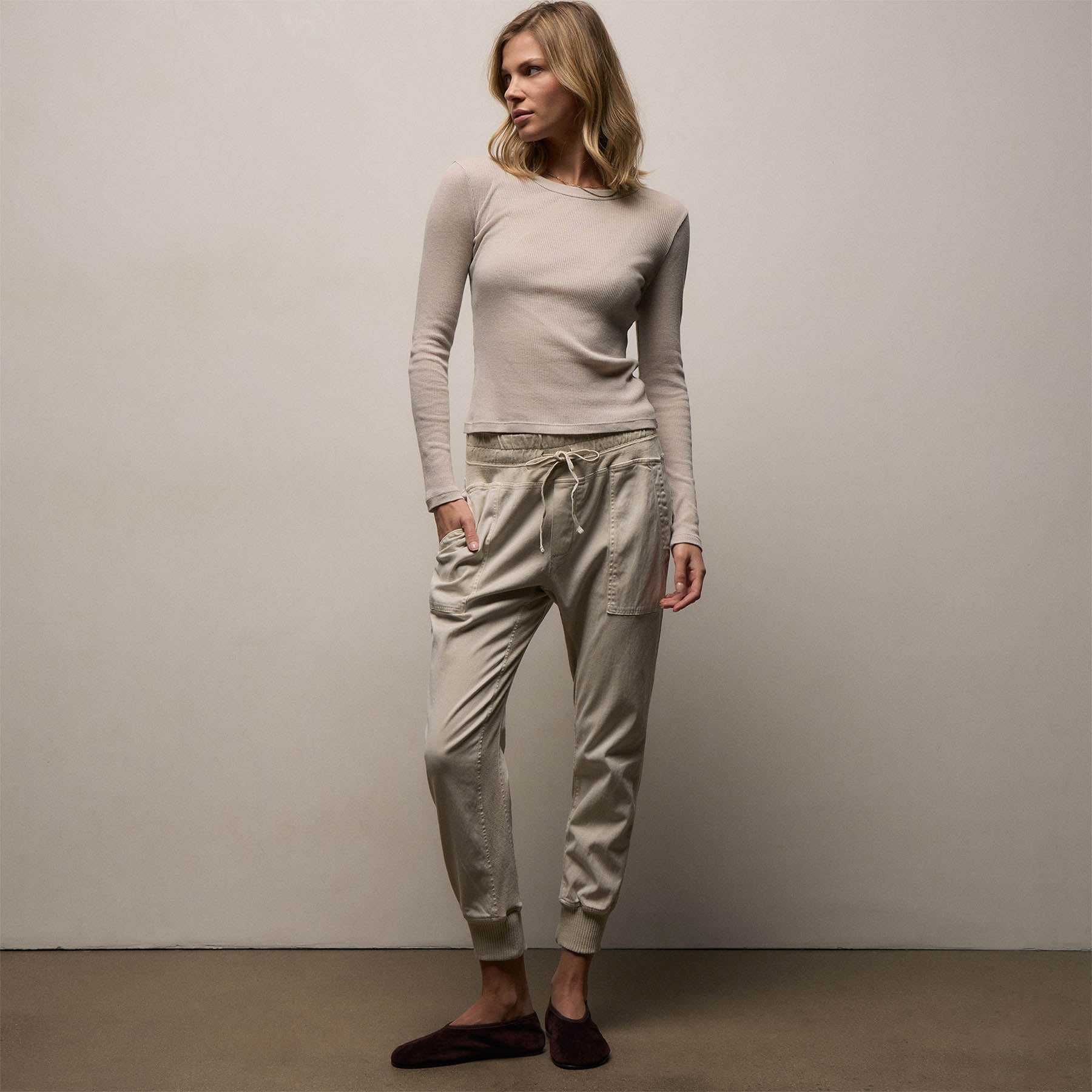Mixed Media Pant in Talc | James Perse Los Angeles