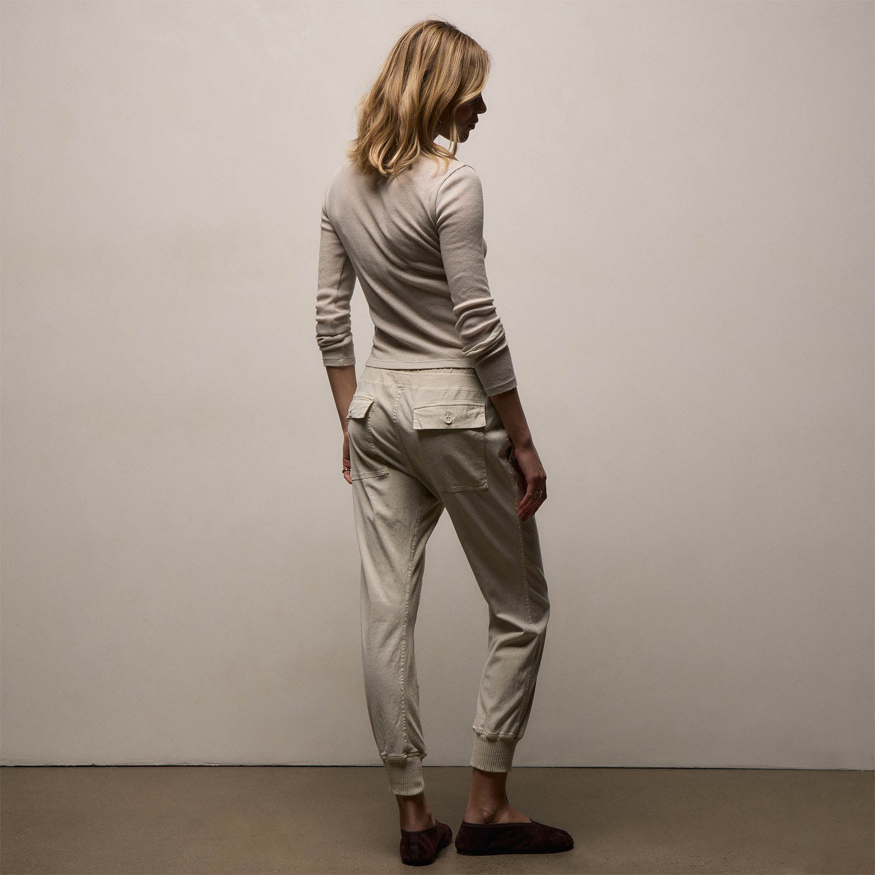 Mixed Media Pant in Talc | James Perse Los Angeles