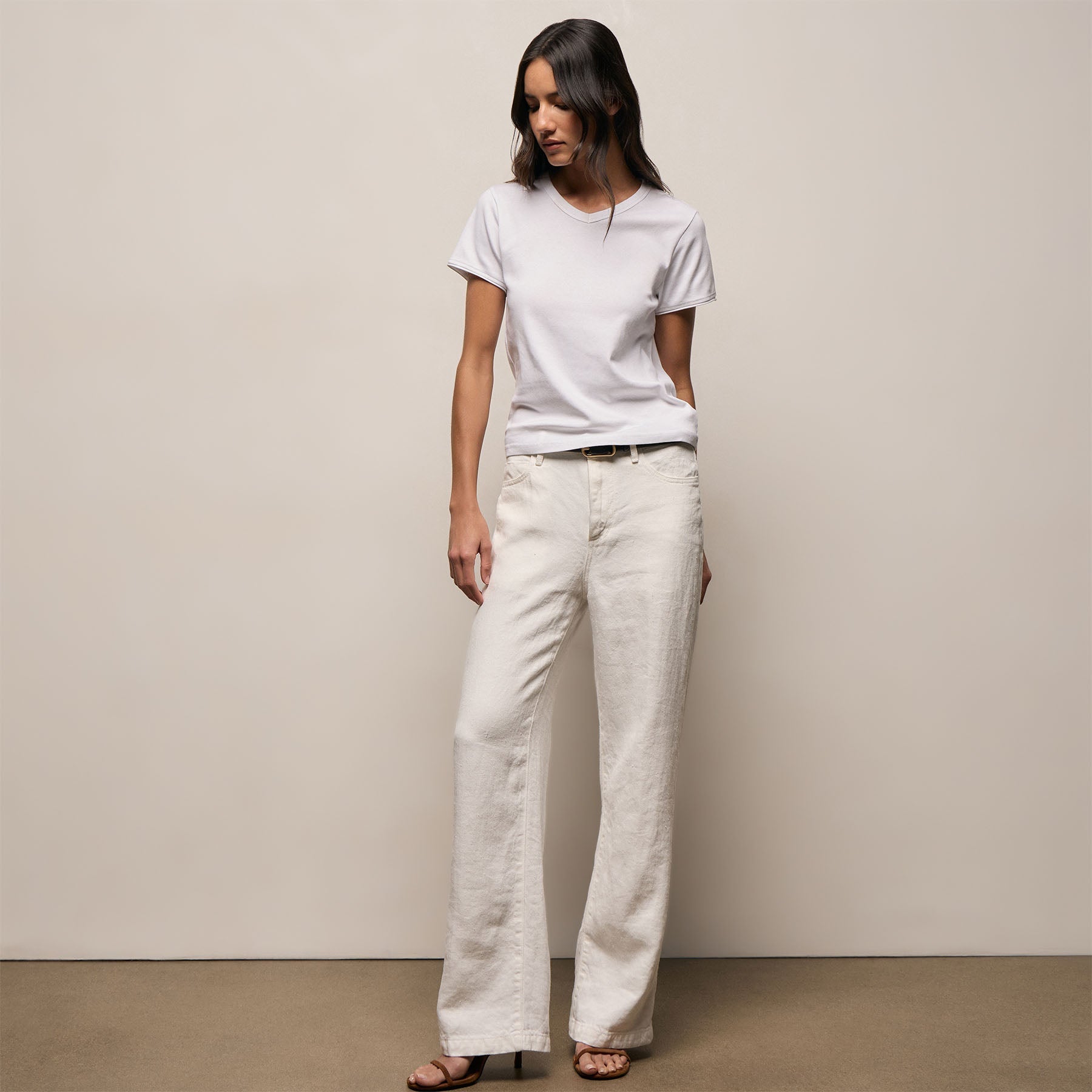 Compact Cotton Baby V Tee in White | James Perse Los Angeles