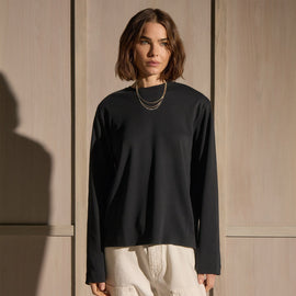 Cotton Jersey Long Sleeve Crew in Black | James Perse Los Angeles