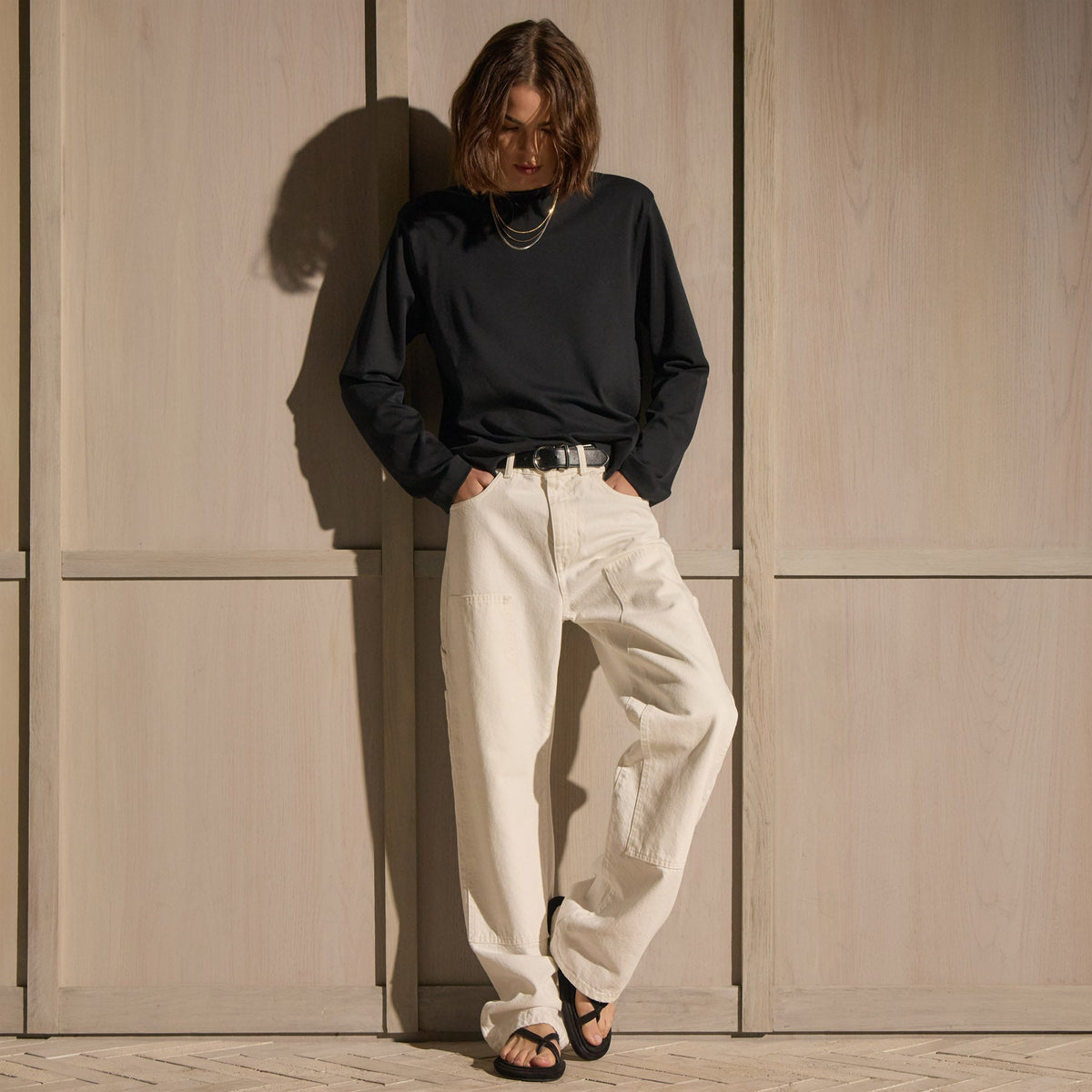 Cotton Jersey Long Sleeve Crew in Black | James Perse Los Angeles