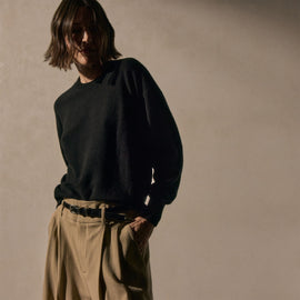 Spun Cashmere Crew Neck in Black | James Perse Los Angeles