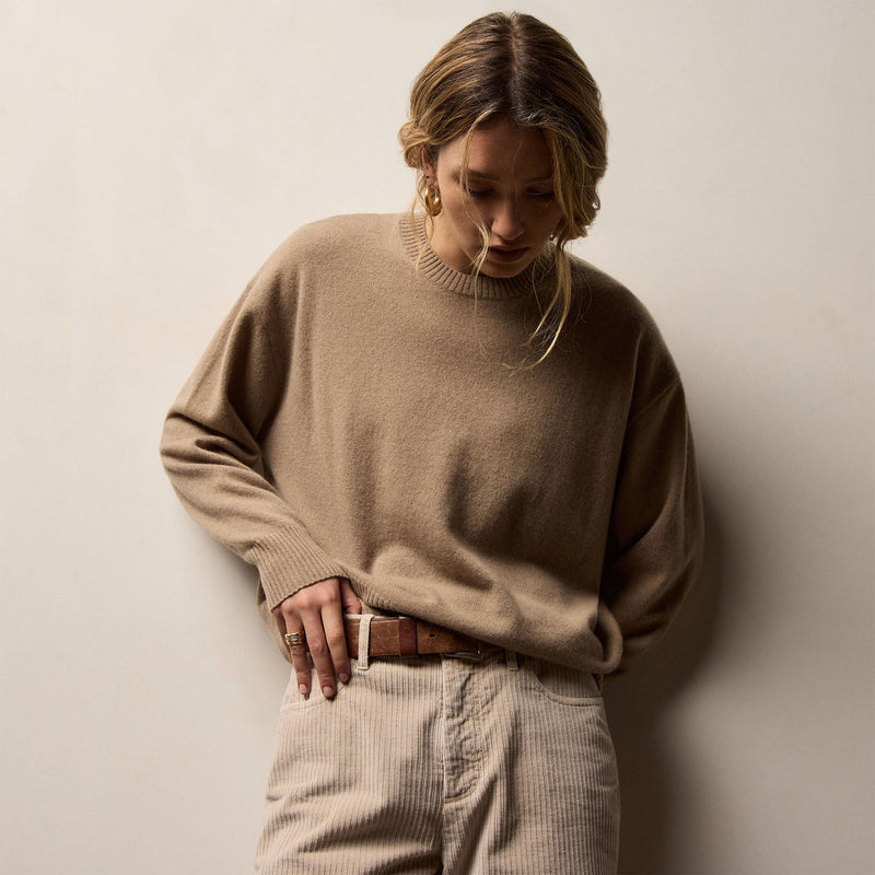 Spun Cashmere Crew Neck in Coffee | James Perse Los Angeles