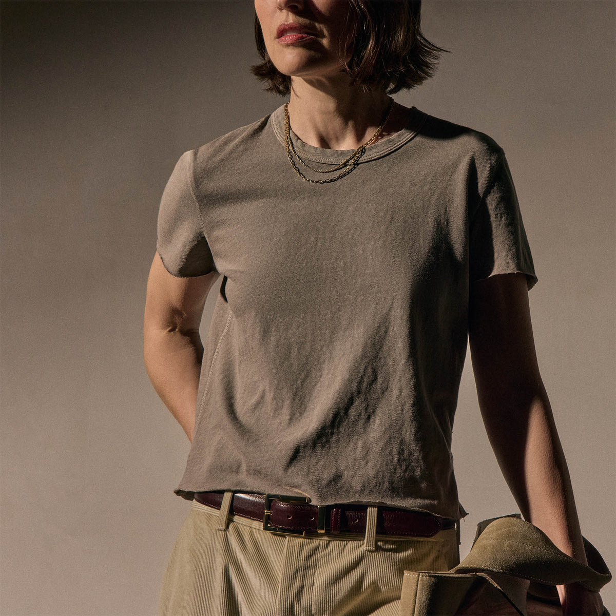 Slub Jersey Shrunken Tee in Concrete Pigment | James Perse Los Angeles / womens