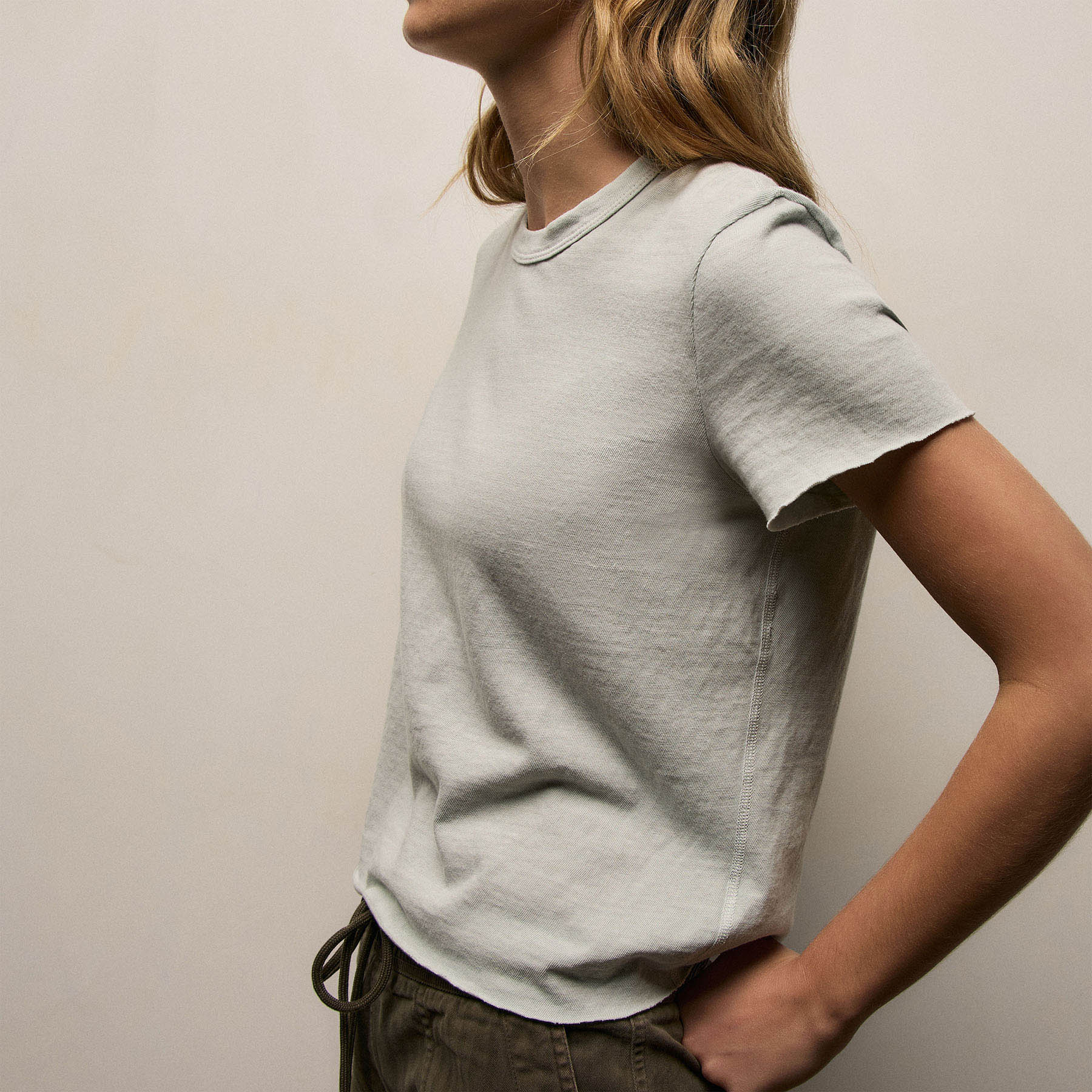 Slub Jersey Shrunken Tee - Celery Pigment | James Perse Los Angeles