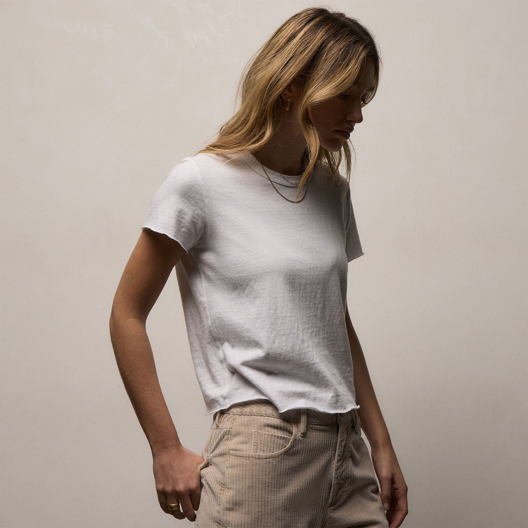 Slub Jersey Shrunken Tee in White | James Perse Los Angeles