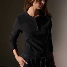 Slub Jersey Shrunken Henley in Black | James Perse Los Angeles