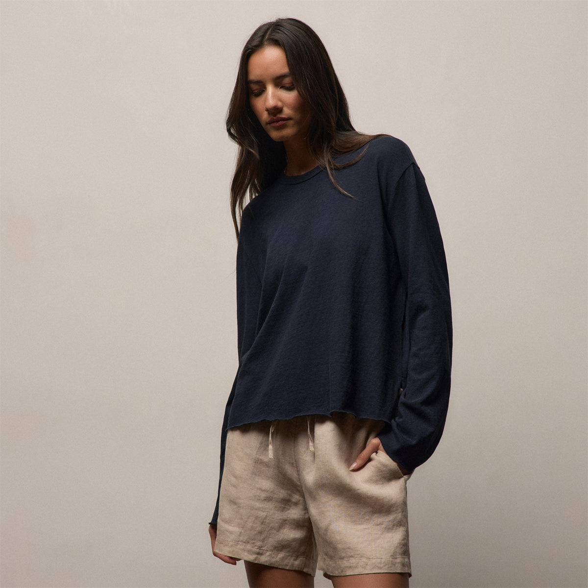Slub Jersey Long Sleeve Tee in Classic Navy | James Perse Los Angeles