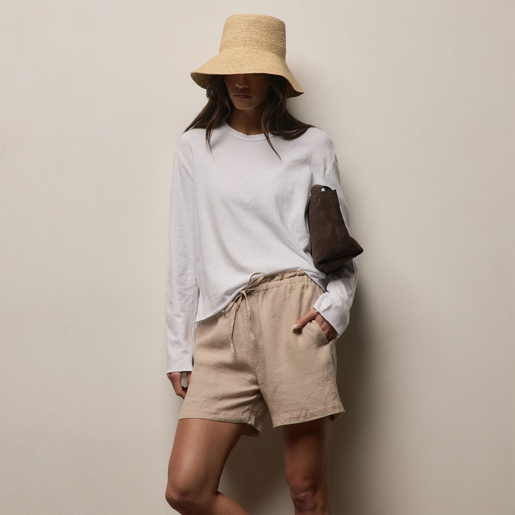 Slub Jersey Long Sleeve Tee in White | James Perse Los Angeles