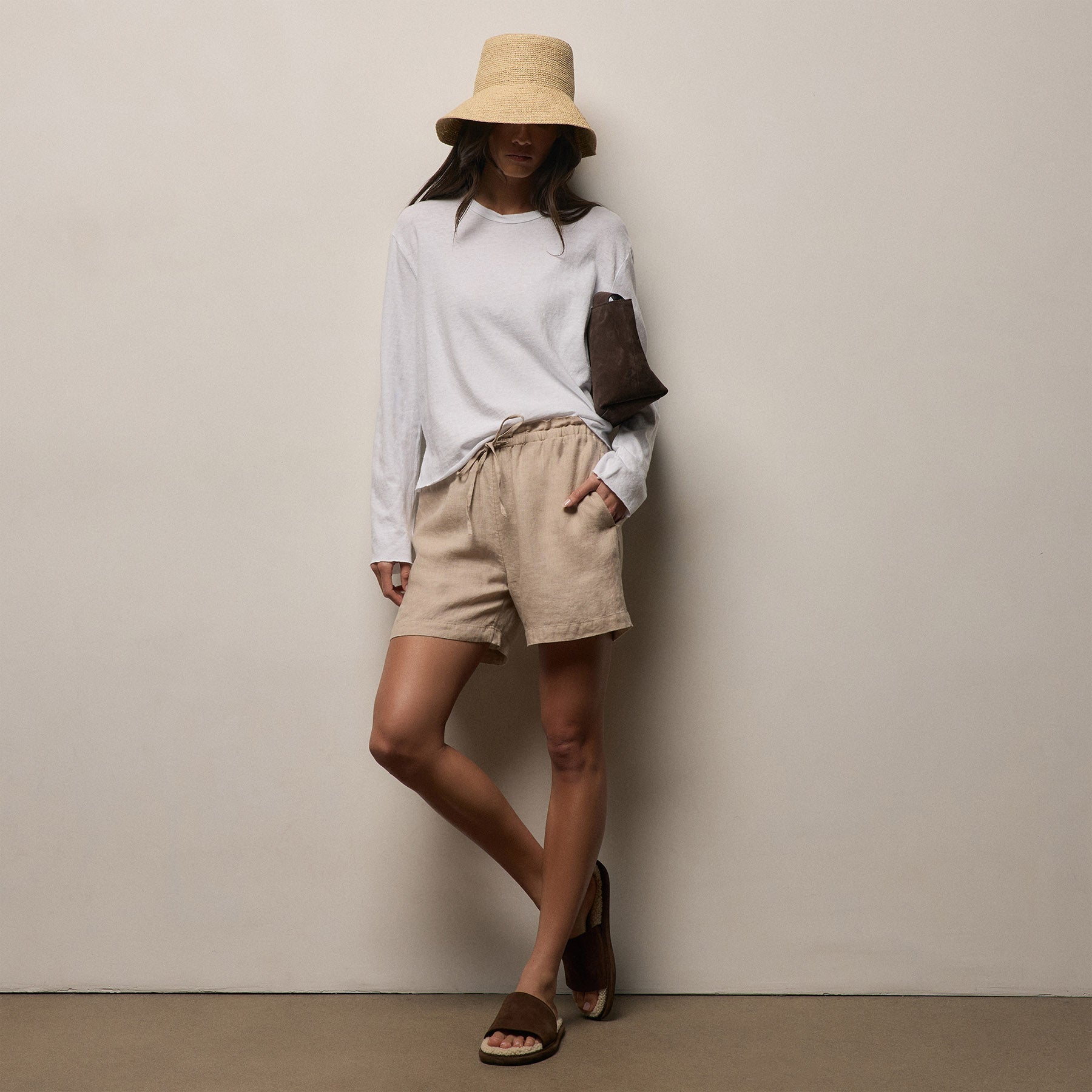 Slub Jersey Long Sleeve Tee in White | James Perse Los Angeles