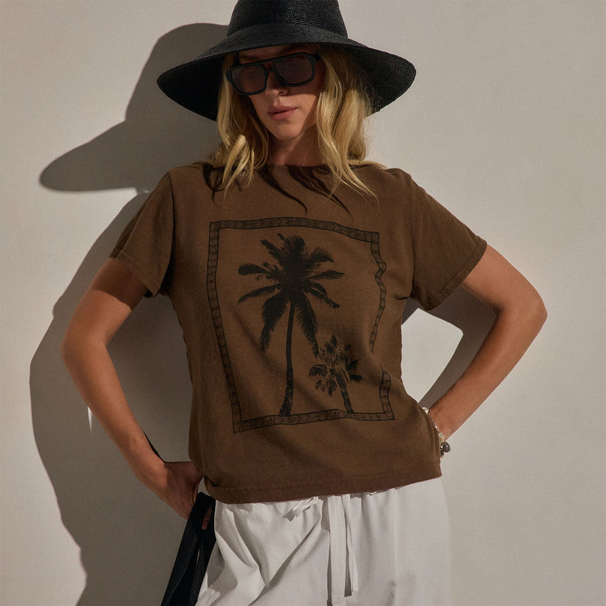 Slub Jersey Relaxed Graphic Tee in Cocoa/Black | James Perse Los Angeles