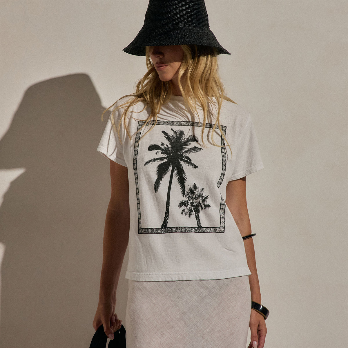 Slub Jersey Relaxed Graphic Tee in White/Black | James Perse Los Angeles