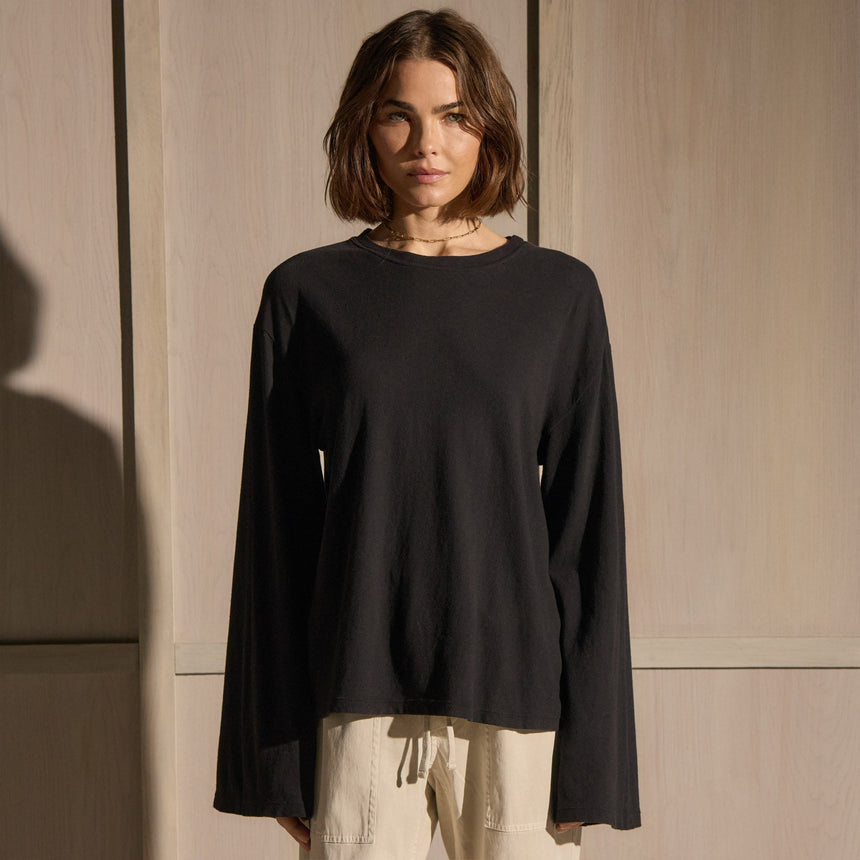 Slub Jersey Wide Long Sleeve Tee in Black | James Perse Los Angeles