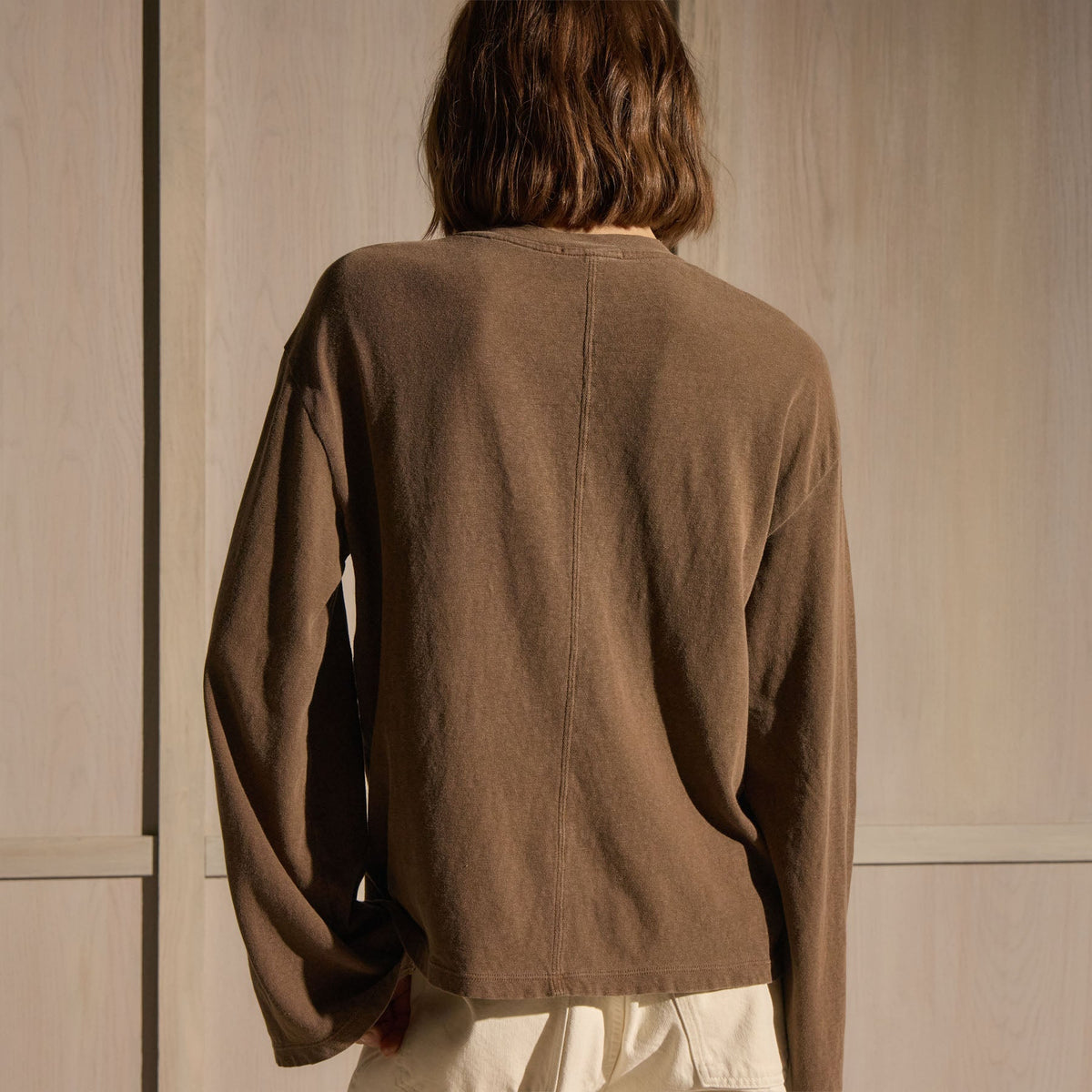 Slub Jersey Wide Long Sleeve Tee in Fox Pigment | James Perse Los Angeles