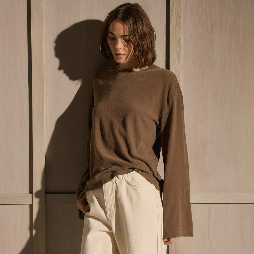 Slub Jersey Wide Long Sleeve Tee in Fox Pigment | James Perse Los Angeles