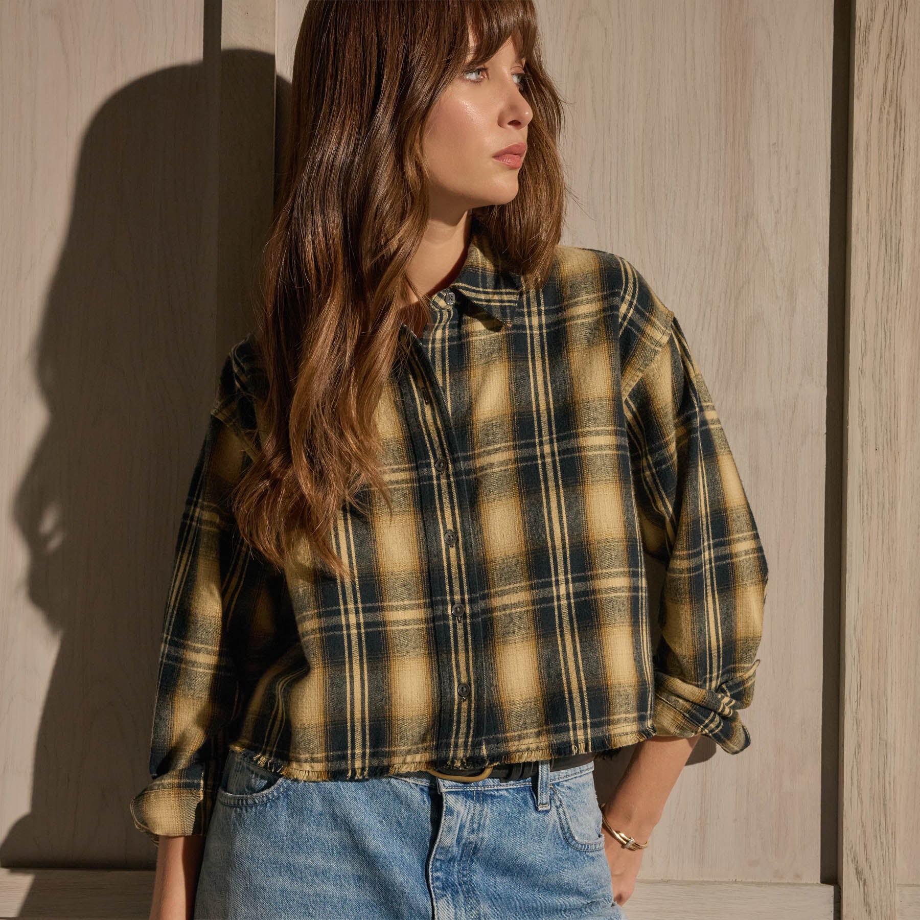 Cropped Flannel Shirt - Tan Black Mix Plaid | James Perse Los Angeles