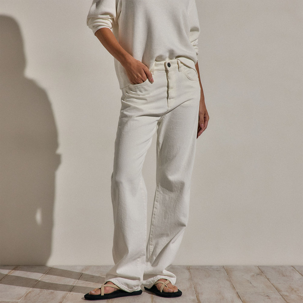 Relaxed Fit Jean in Off White | James Perse Los Angeles