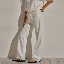 Relaxed Fit Jean in Off White | James Perse Los Angeles
