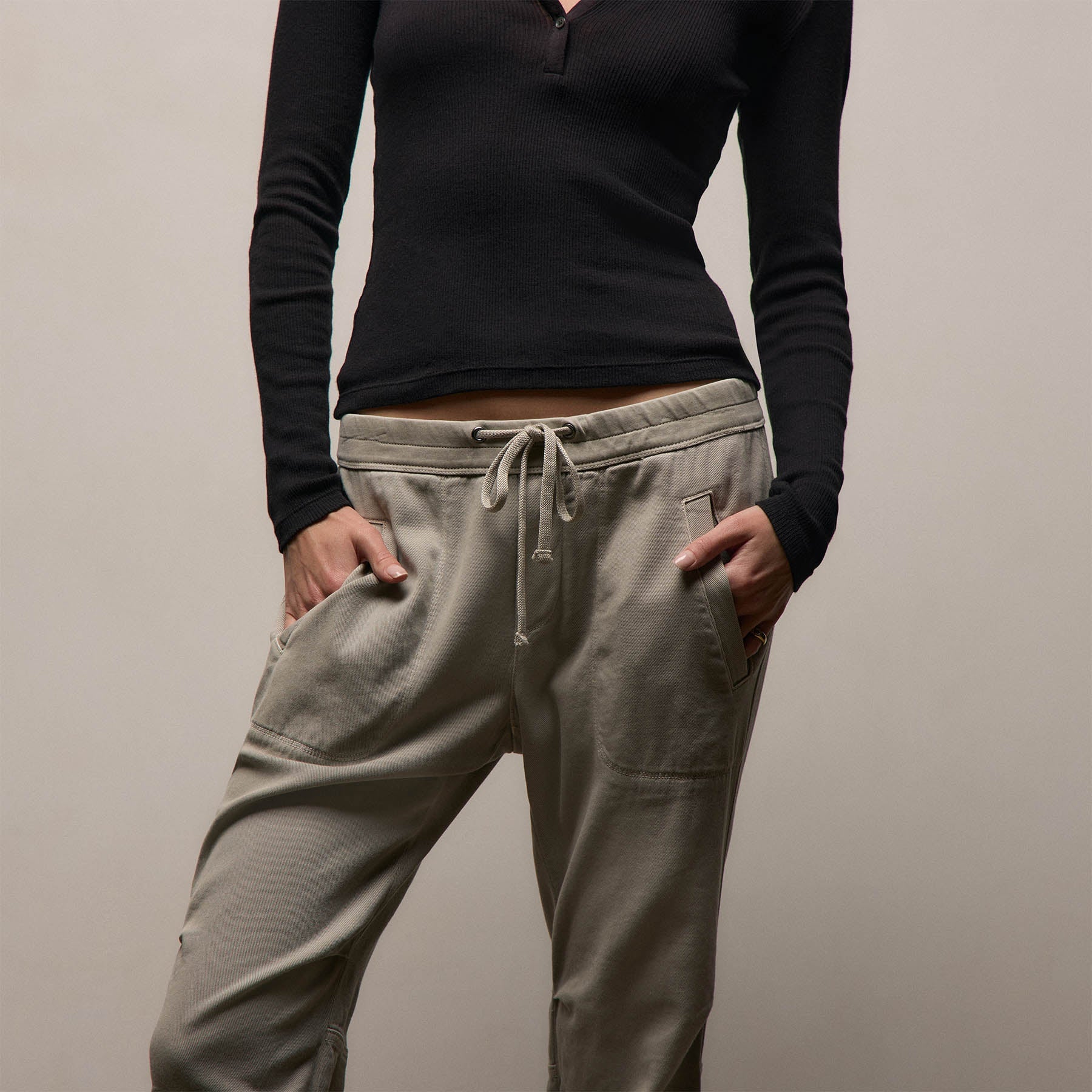 Soft Drape Pant in Driftwood Pigment | James Perse Los Angeles