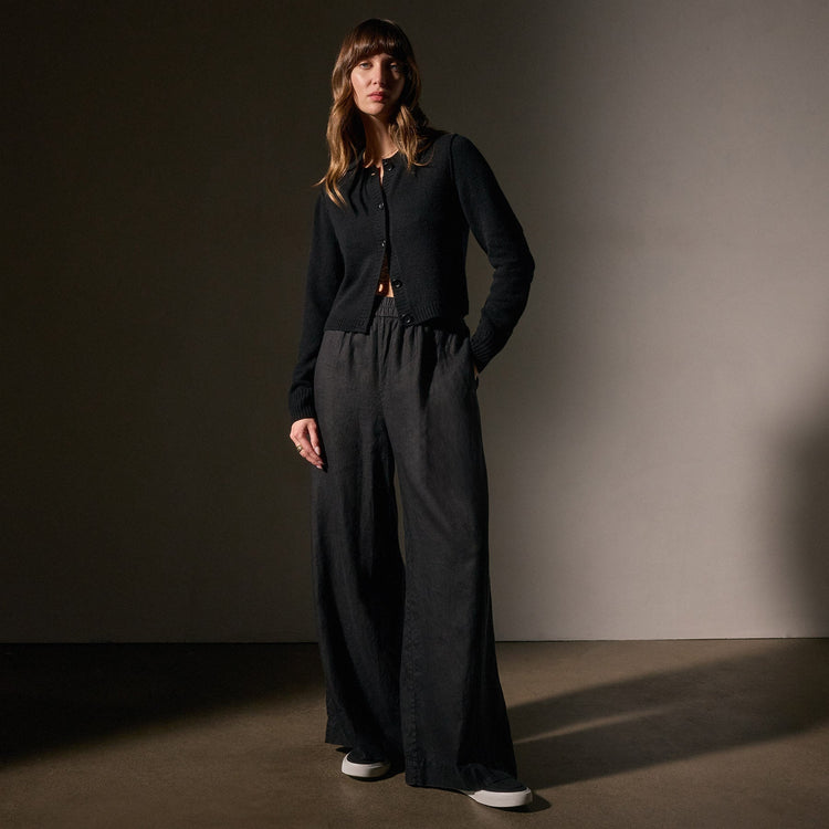 Lightweight Linen Wide Leg Pnt in Black | James Perse Los Angeles