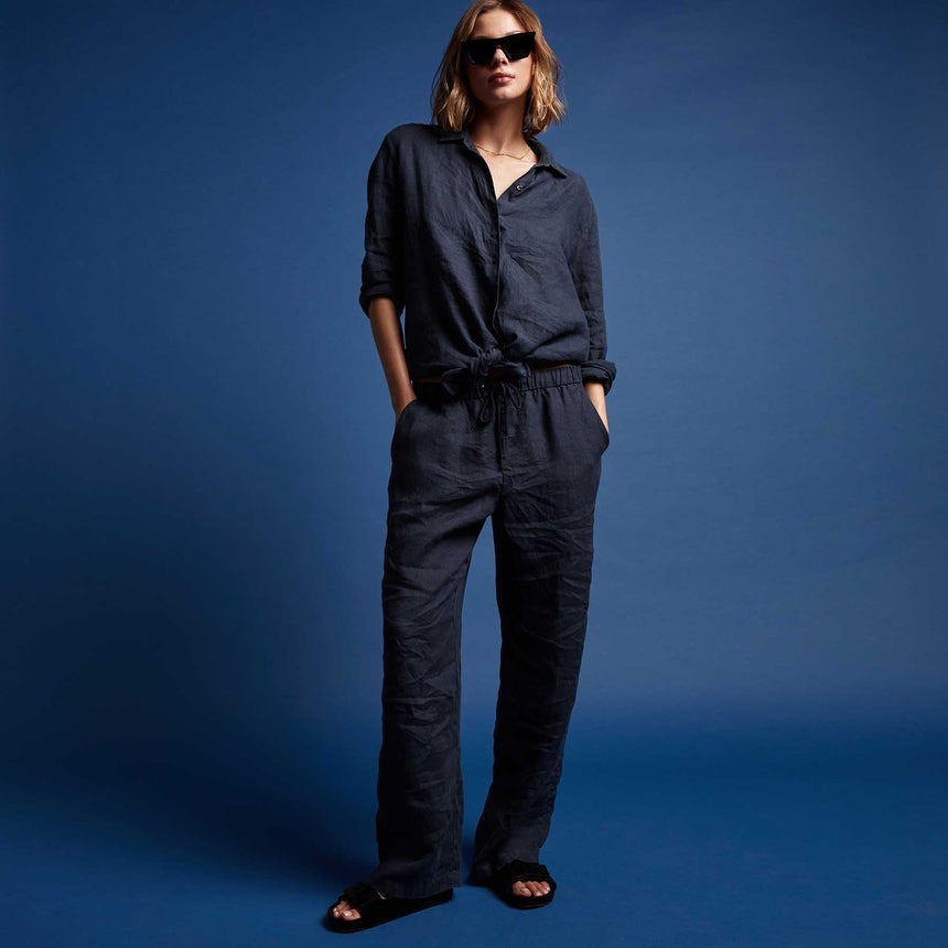 Lightweight Linen Pant in Blue Oil | James Perse Los Angeles