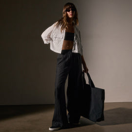 Large Matte Nylon Tote in Black | James Perse Los Angeles / Womens