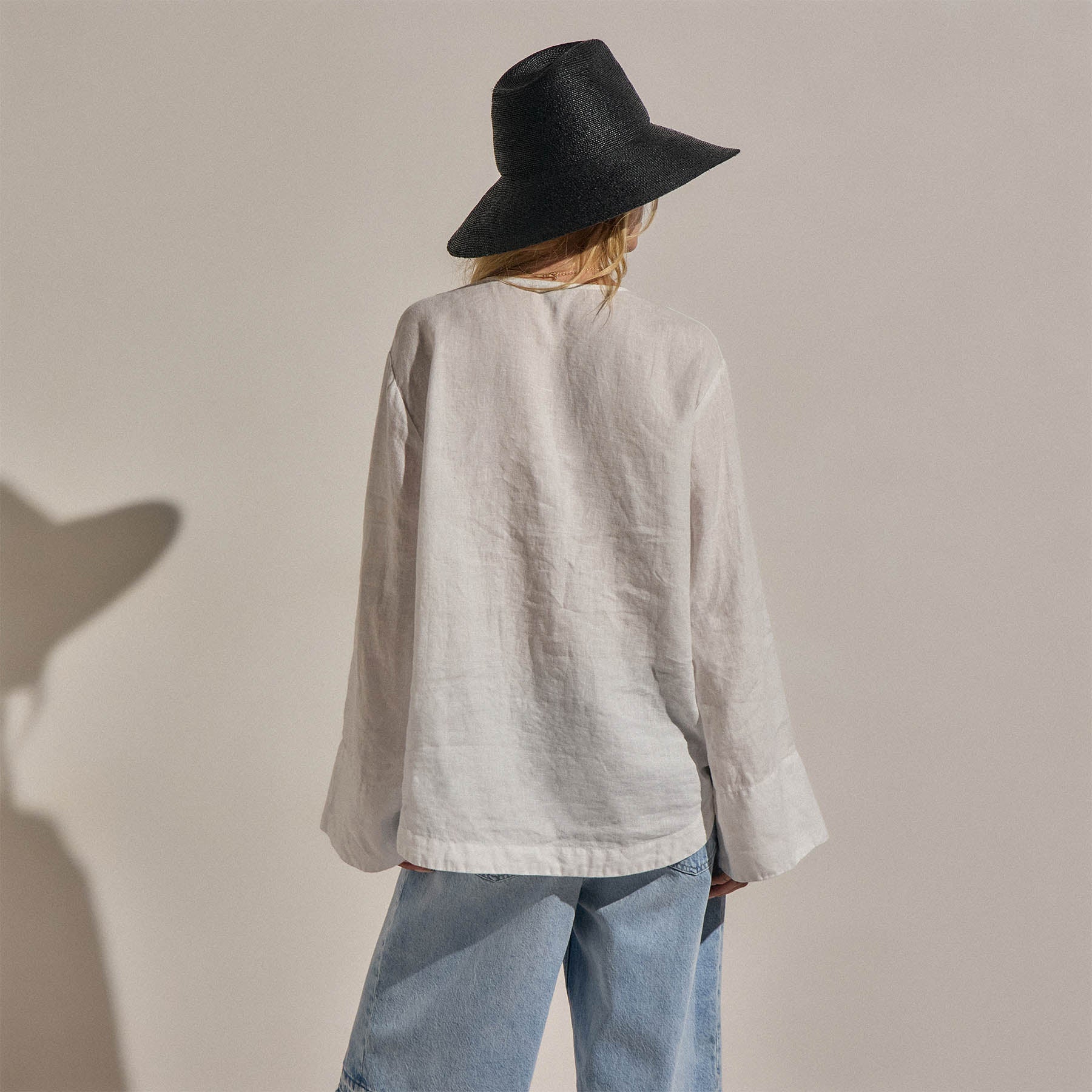 Linen Tie Front Tunic Top in White | James Perse Los Angeles