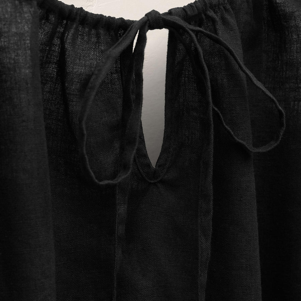 Linen Strappy Tie Cami in Black | James Perse Los Angeles