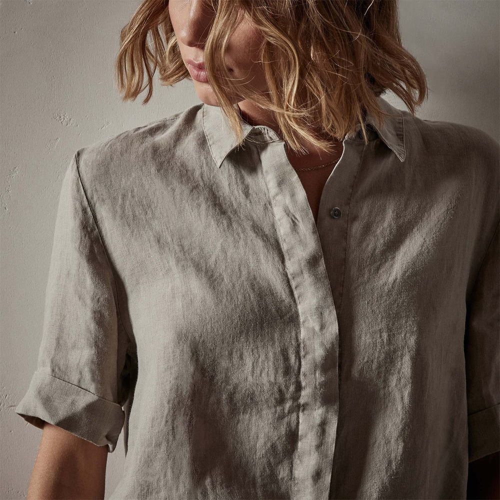 Short Sleeve Linen Shirt in Silt Pigment | James Perse Los Angeles