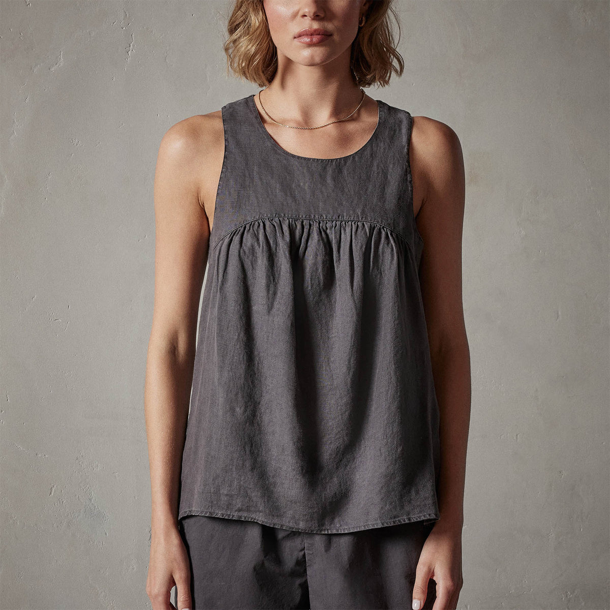 Gathered Linen Top in Magma Pigment | James Perse Los Angeles