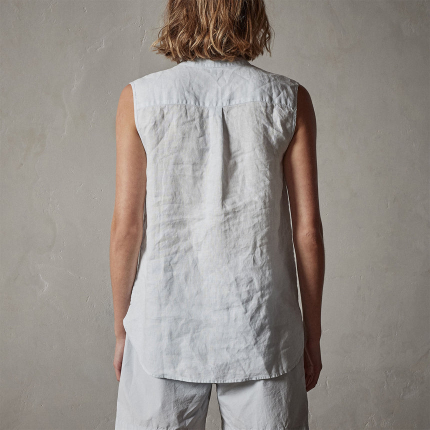 Double Dye Sleeveless Linen Shirt in Memory Pigment | James Perse Los Angeles