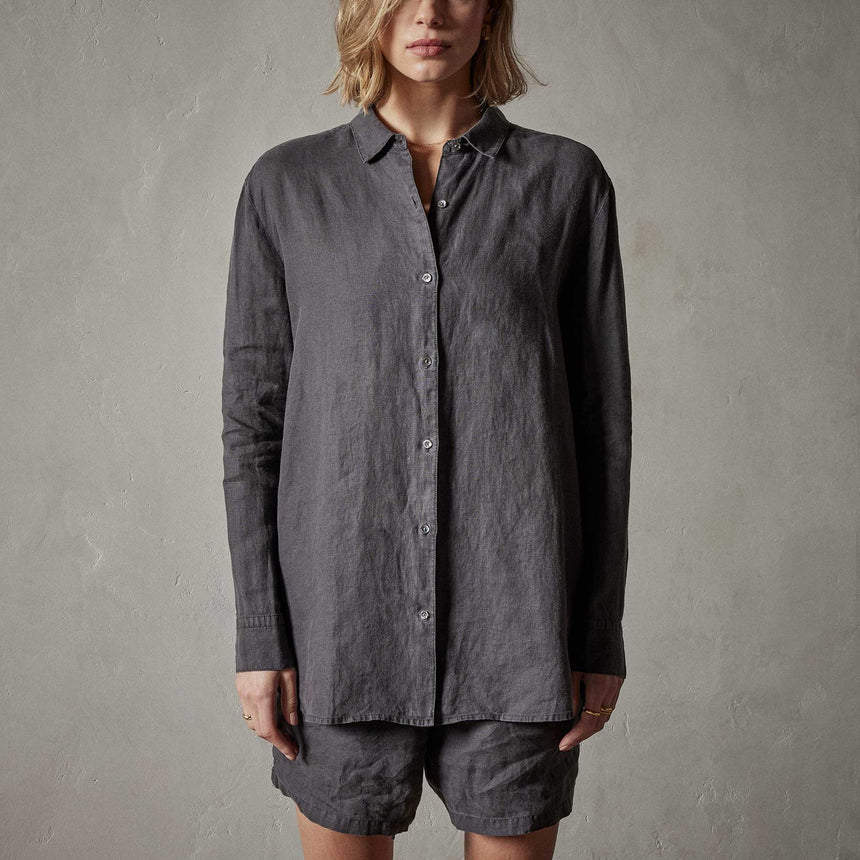 Lightweight Linen Shirt in Magma Pigment | James Perse Los Angeles
