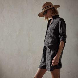 Lightweight Linen Shirt in Magma Pigment | James Perse Los Angeles