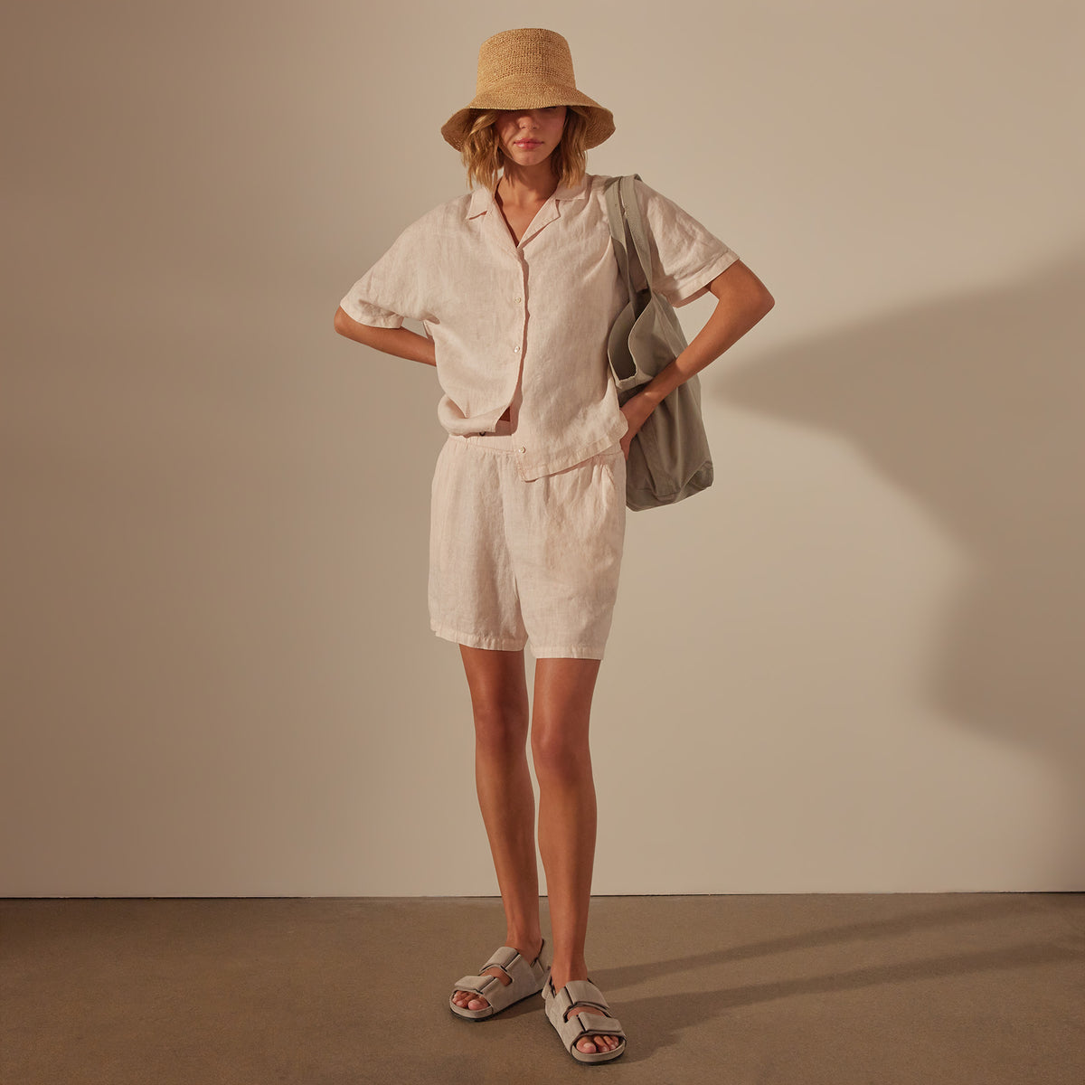 Cotton Linen Twill Boxy Fit Shirt in Zephyr Pigment | James Perse Los Angeles