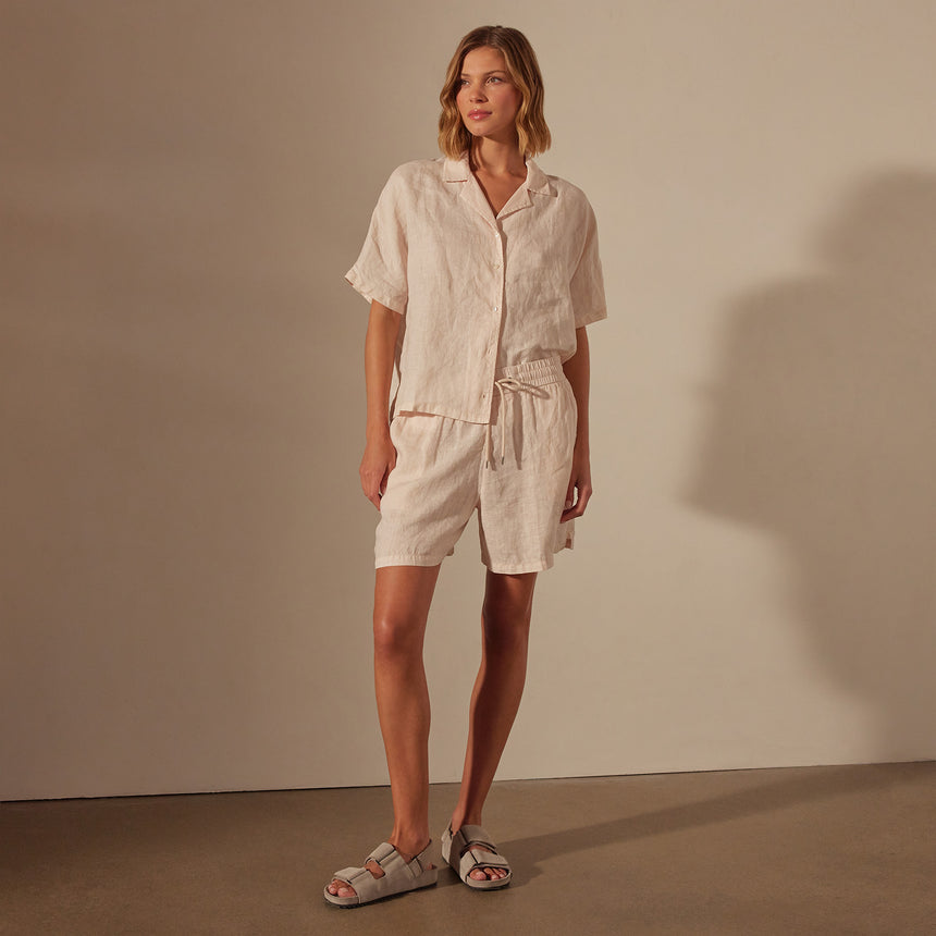 Relaxed Fit Linen Short in Zephyr Pigment | James Perse Los Angeles