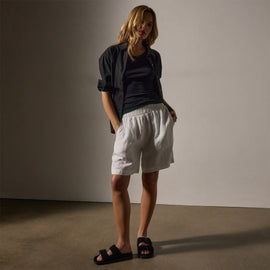 Lightwight Linen Culotte Short in White | James Perse Los Angeles