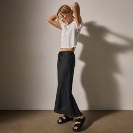 High Low Linen Skirt in Black | James Perse Los Angeles