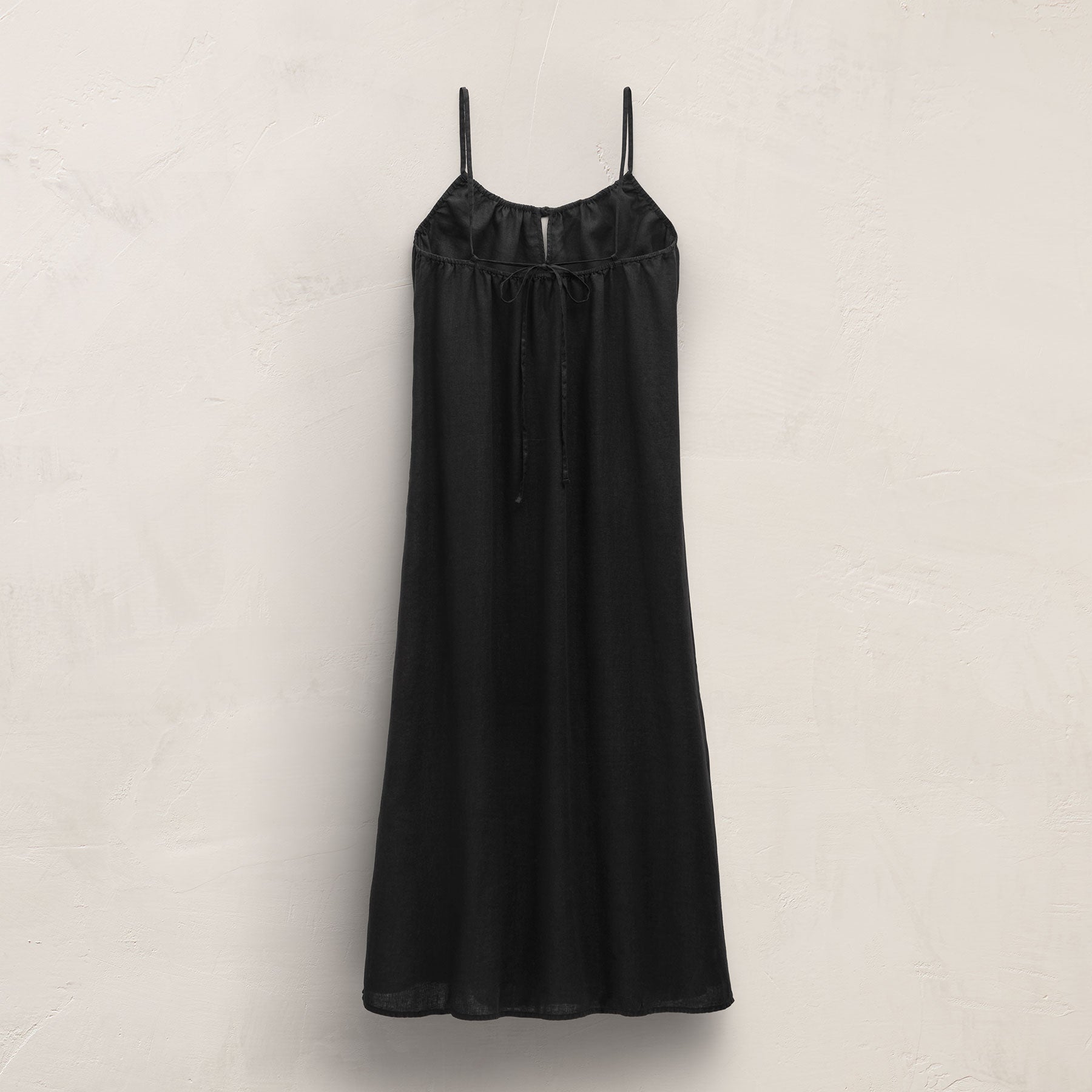 Lightweight Linen Strappy Cami Dress in Black | James Perse Los Angeles