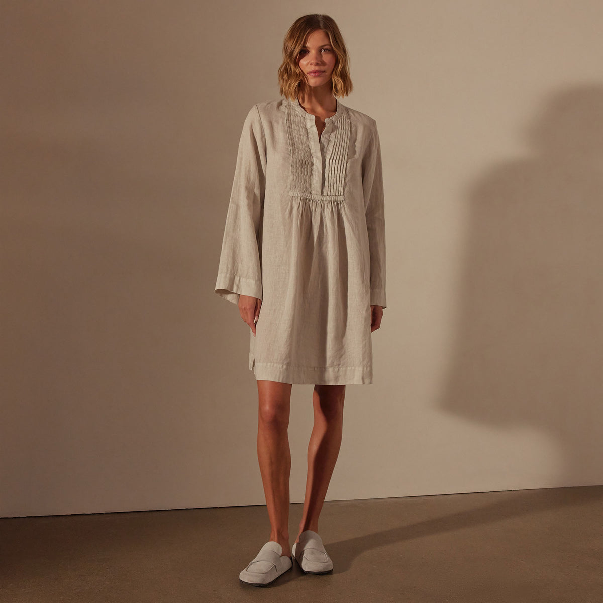 Garment Dye Linen Pin Tuck Dress in Salt Pigment | James Perse Los Angeles