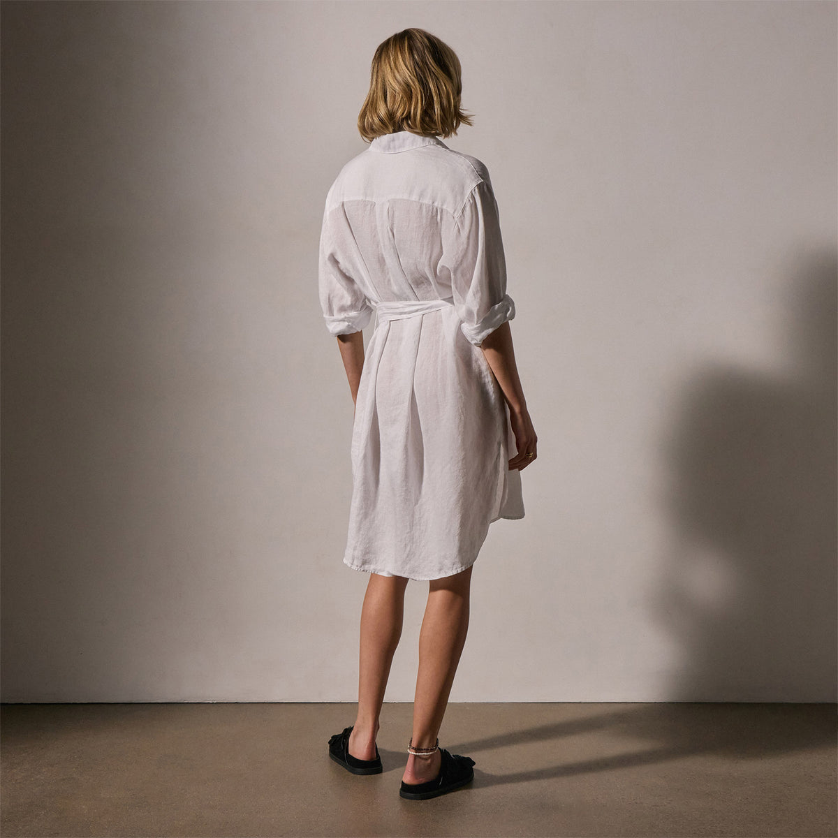 Linen Shirt Dress With Tie | James Perse Los Angeles