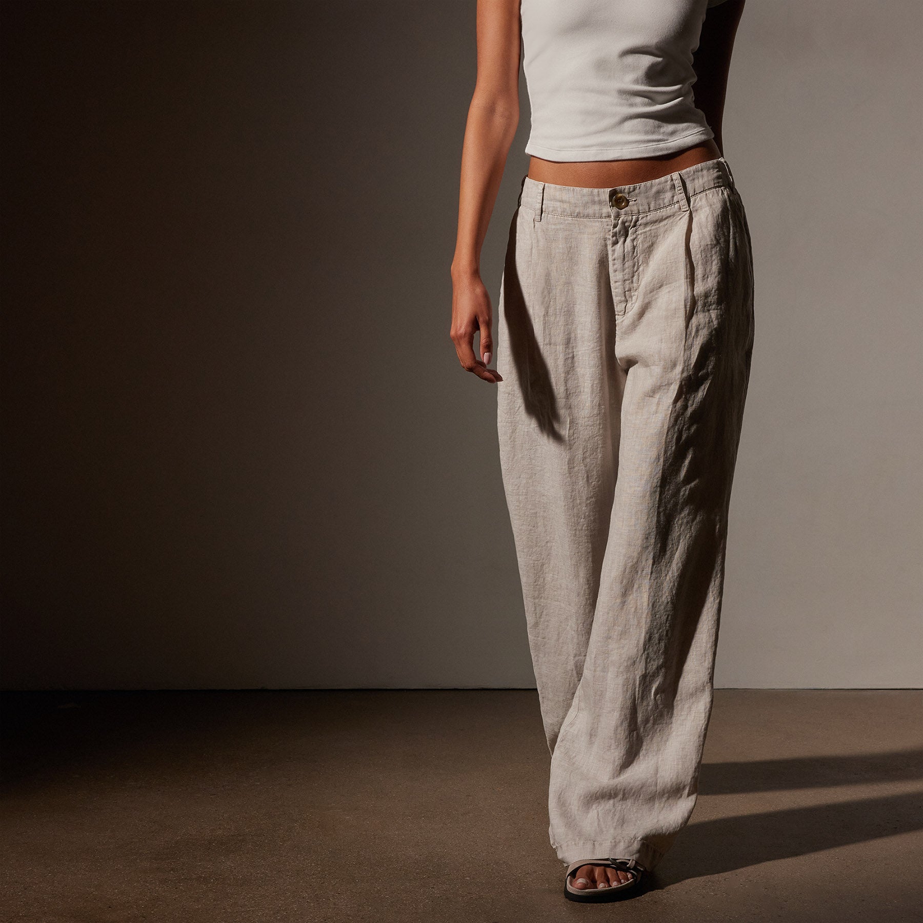 Linen Pleated Pant - Salt Pigment | James Perse Los Angeles