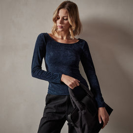 Stretch Velvet Scoop Neck Top in Constellation | James Perse Los Angeles