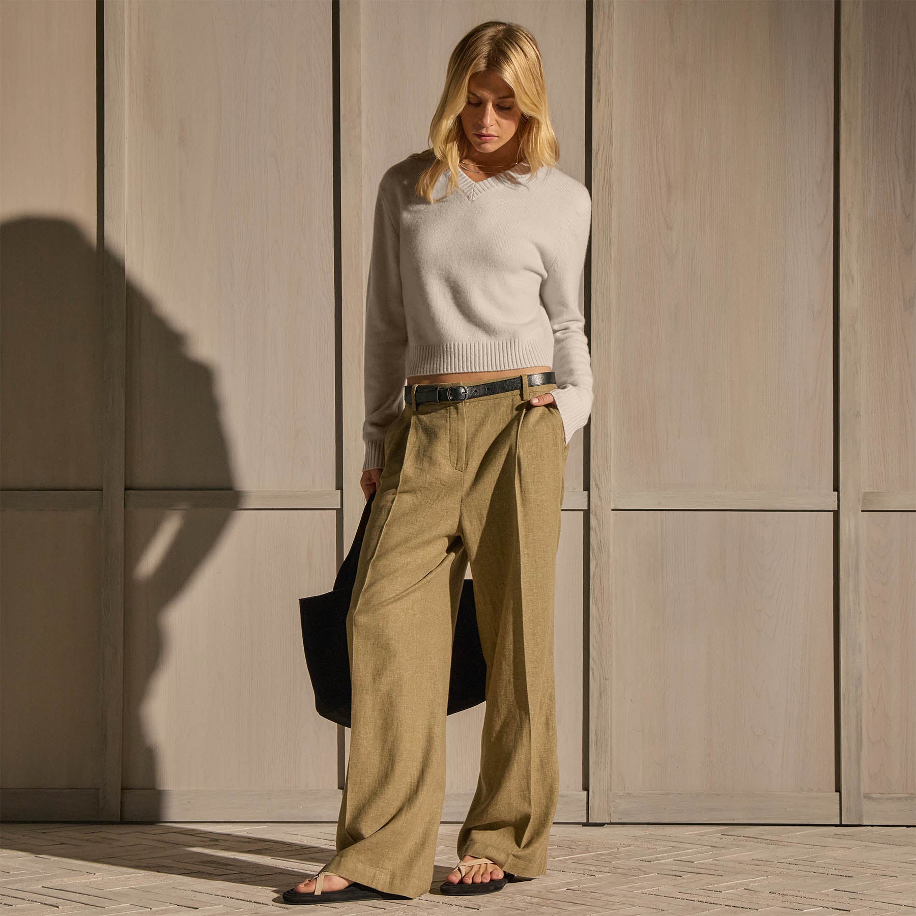 Linen Twill Pleated Wide Leg Trouser - Fleck Green