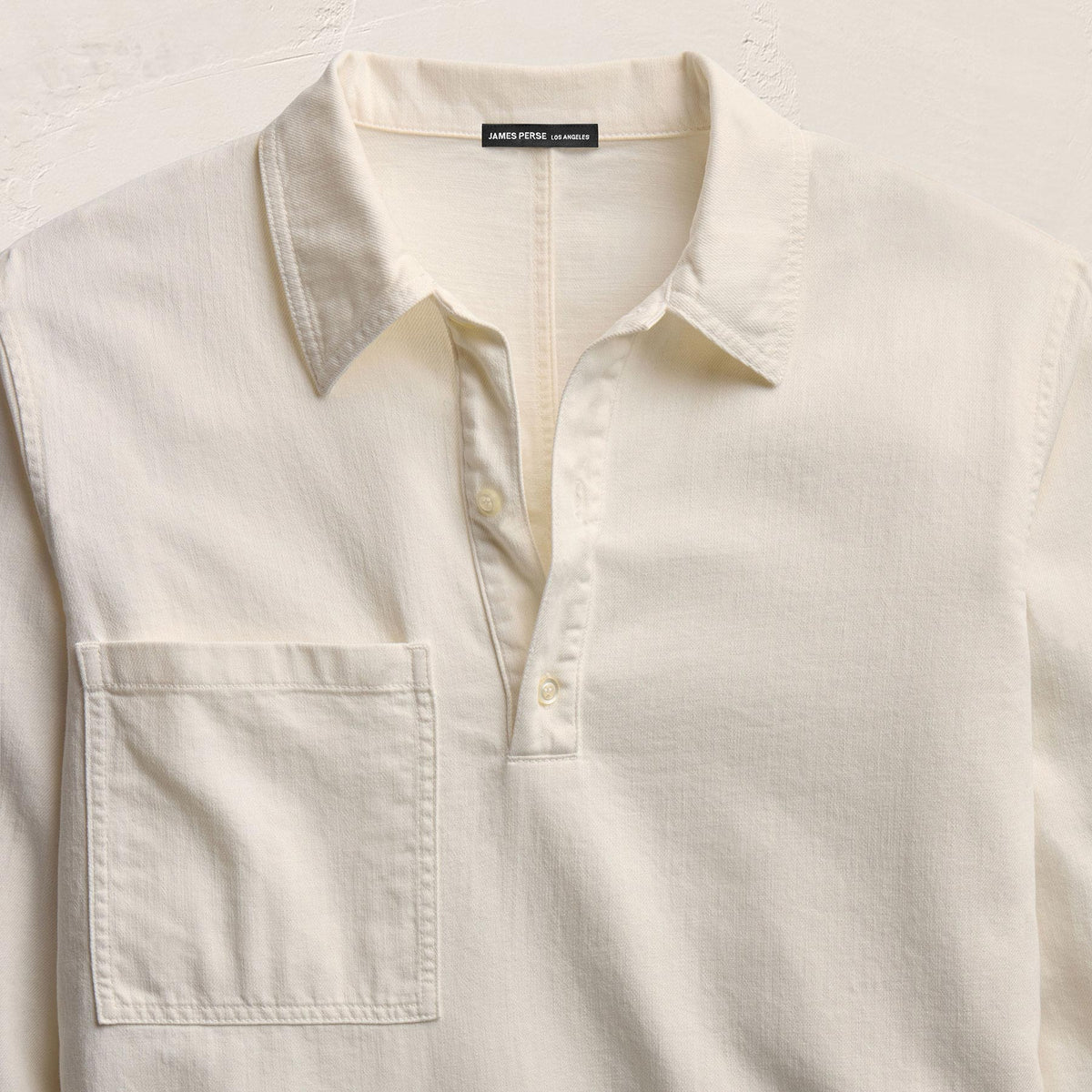Lightweight Denim Patch Pocket Top in Off White | James Perse Los Angeles