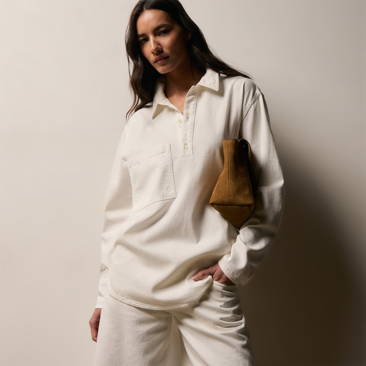 Lightweight Denim Patch Pocket Top in Coastal Cloud | James Perse Los Angeles